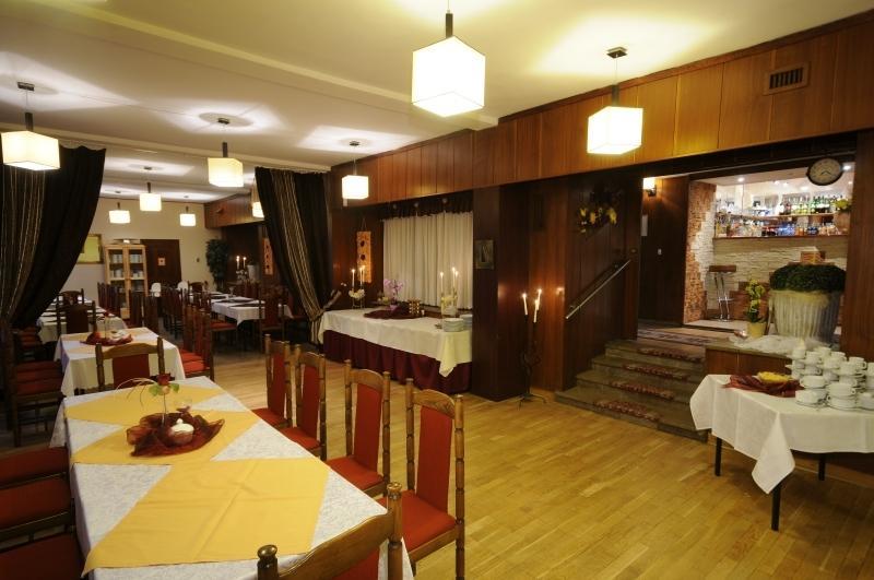 포즈난 Jowisz 아파트 레스토랑 사진